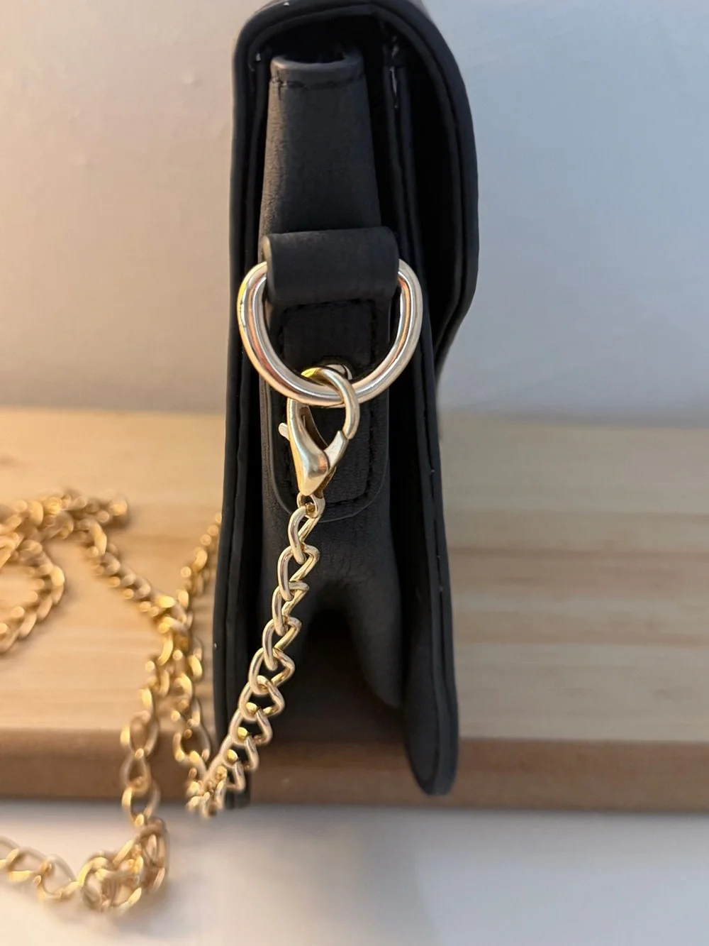 Urban Expressions envelope clutch